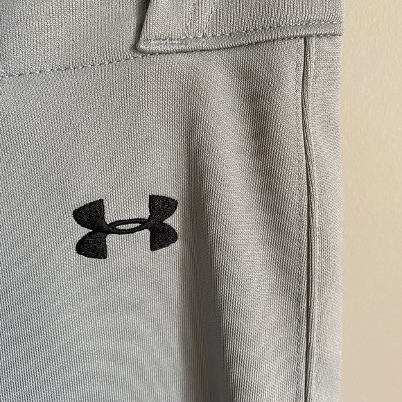 Boys Under Armour Youth Performance Gray Golf Athletic Pants Size YMD - Picture 4 of 16